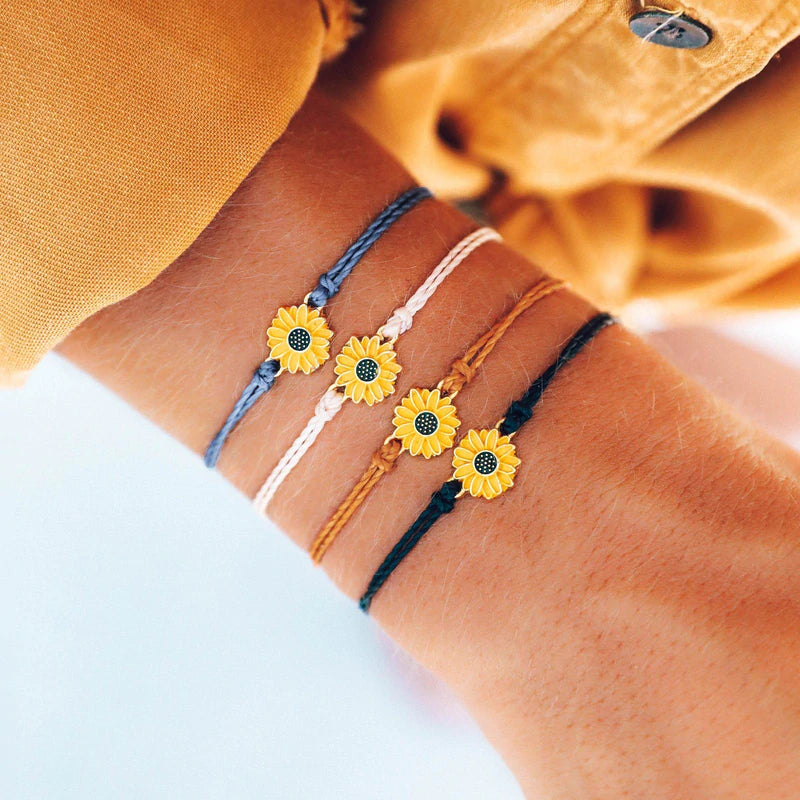 Pura Vida Enamel Sunflower Charm Bracelet - Gold / Vanilla